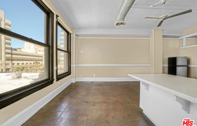 Studio, 1 bath, 750 sqft, $2,500, Unit 309