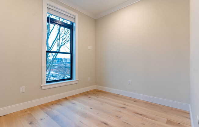 2 beds, 2 baths, 950 sqft, $4,295, Unit 301