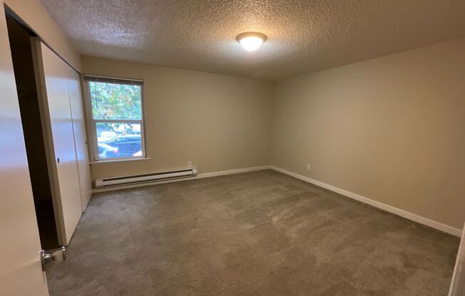 1 bed, 1 bath, $1,350, Unit # 202