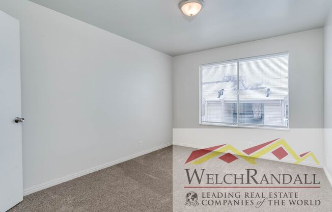 2 beds, 1 bath, $1,095