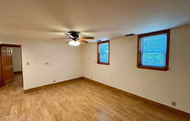 1 bed, 1 bath, 700 sqft, $1,775, Unit 534-400G
