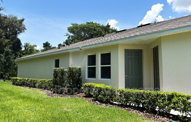 2168 GREENWOOD OAK DR