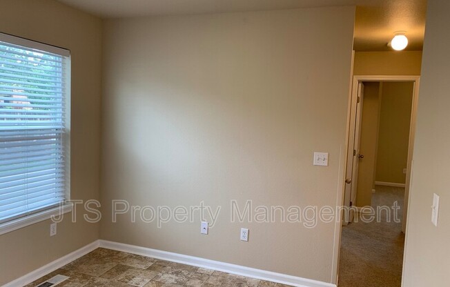 7904 7906 W COLEHAVEN CT
