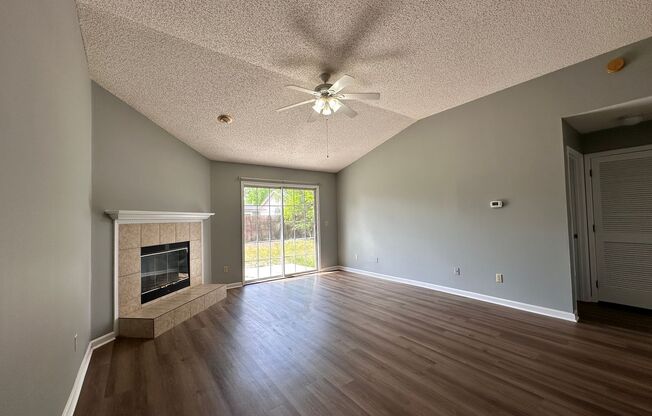 Three Bedroom in Greenfield Lakes