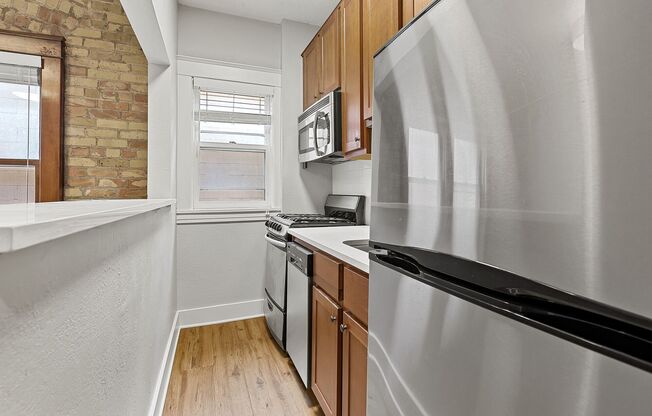 Studio, 1 bath, 339 sqft, $735, Unit 318