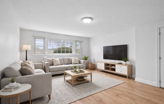 121 CAMBRIDGE RD