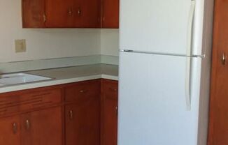 2 beds, 1 bath, $1,195, Unit 11