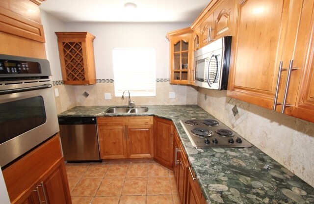 2 beds, 2.5 baths, $1,545