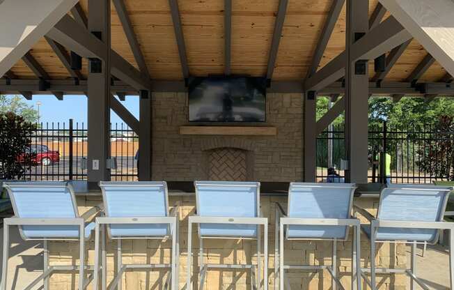 Outdoor Sitting Area with Fireplace at Canebrake Apartment Homes, Shreveport, Louisiana