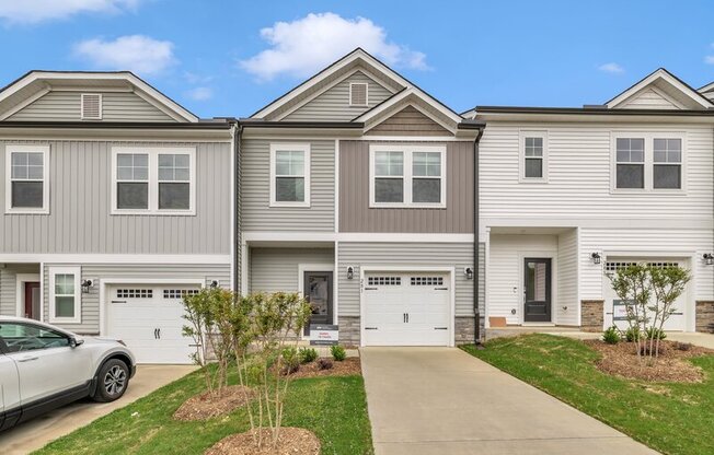 281 HANK WAY