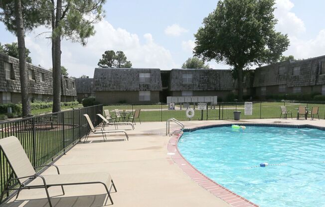 2 beds, 1 bath, 860 sqft, $795, Unit 2609-G