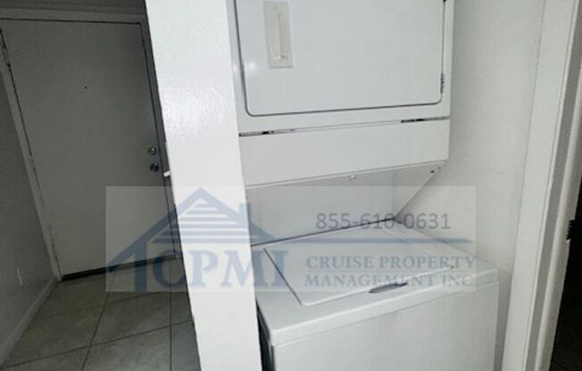 3 beds, 2 baths, 1,015 sqft, $2,595, Unit 2-312