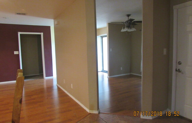 4 beds, 2 baths, $1,725