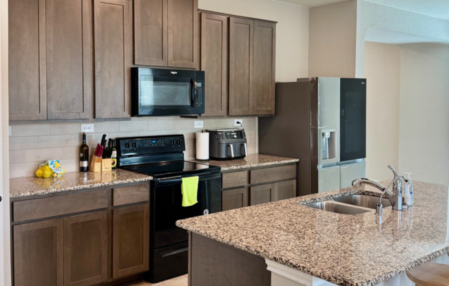 3006 OLD ALMONTE DR San Antonio, TX 78224
