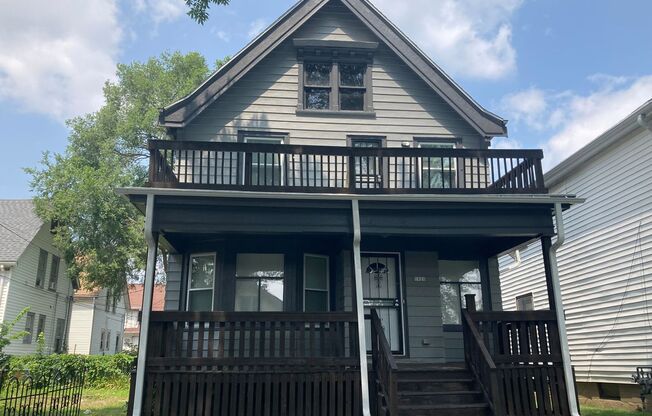 1920-20A W MELVINA ST