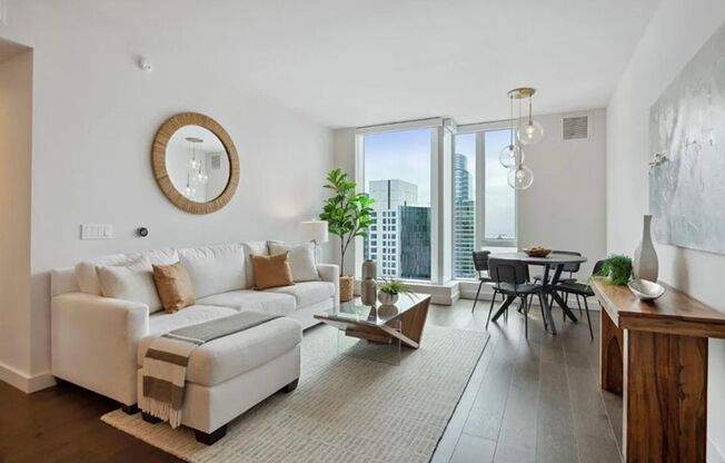 $6,590 - GORGEOUS TWO BED CONDO ON 41st FLOOR