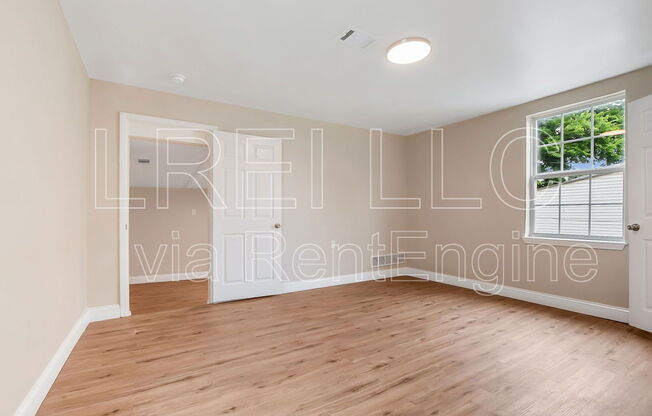 114 N 18 ST