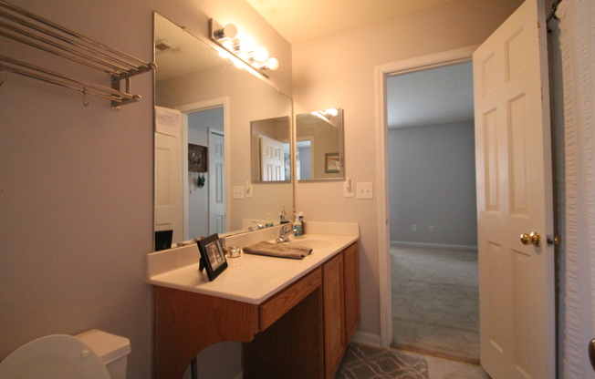 2 beds, 1.5 baths, $1,525