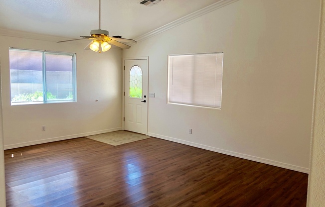 3 beds, 2 baths, $1,500