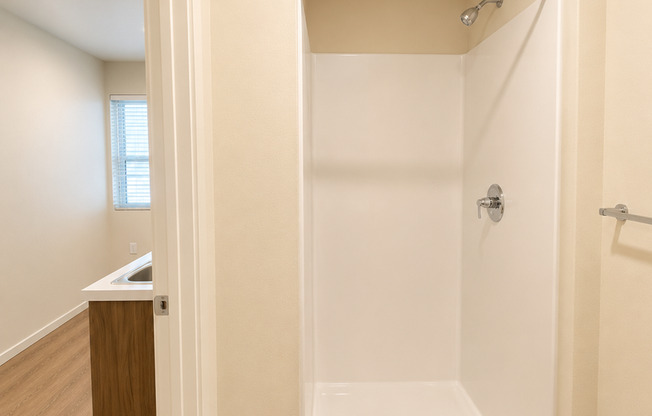Studio, 1 bath, 175 sqft, $1,195, Unit 409-MFTE