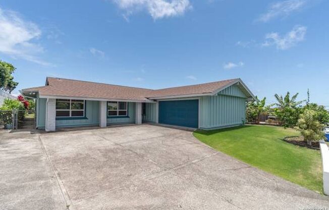 $6,100 / 4br - 2200ft2 - Updated & Maintained 4BR/3BA in Keolu Hills (Kailua) 1417 Onioni Street, Kailua, HI 96734