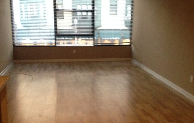 2 beds, 2 baths, 901 sqft, $3,695, Unit 204 P