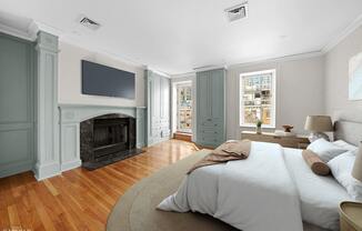 219 E 31 ST