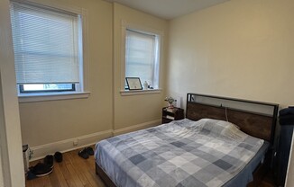 1213 COMMONWEALTH AVE