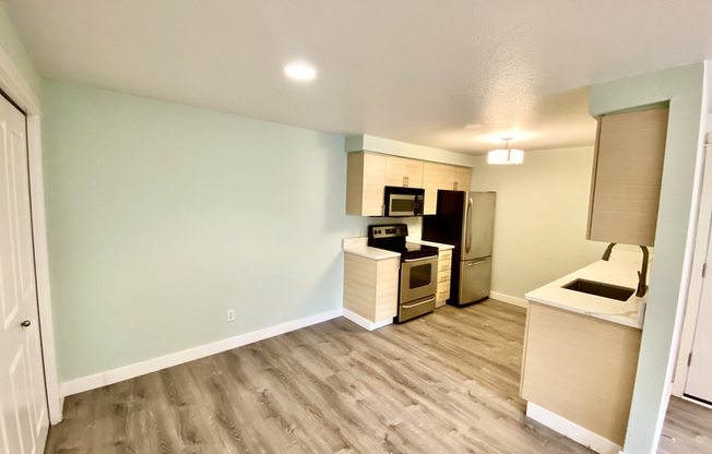 221 9 ST
