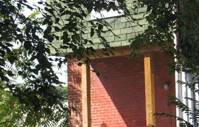 Three-Bedroom Townhome in Remington/Wyman Park - Covered Porch!