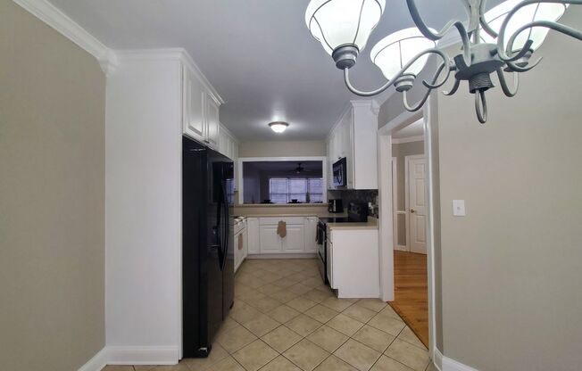 2 beds, 2.5 baths, $1,650, Unit # 5