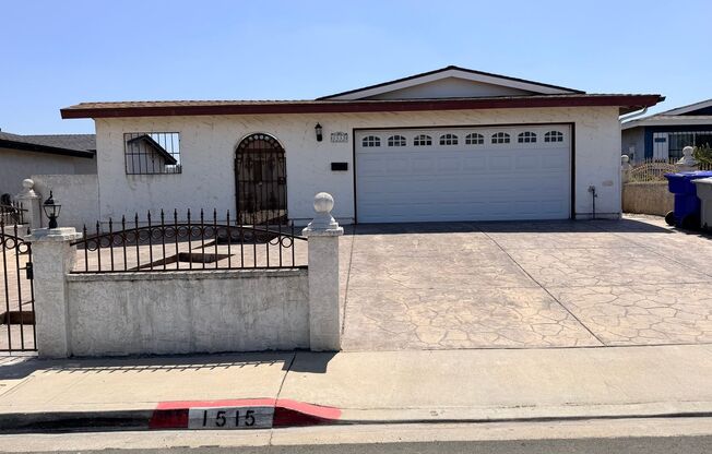 Remodeled 3 bedrooms 2 baths single story home in South San Diego
