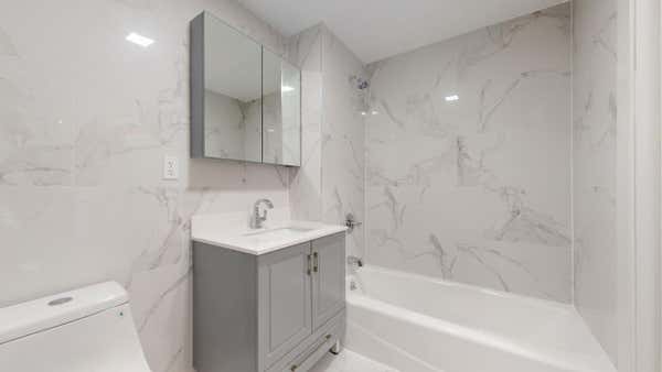 1 bed, 1 bath, 600 sqft, $2,700, Unit 4G