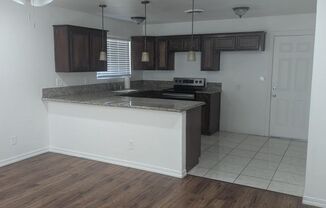 2 beds, 1 bath, $1,500, Unit Unit A