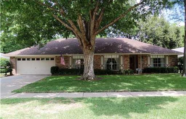 Spacious Home in University Terrace