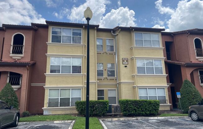 2Br/ 2Ba Condo In Villa Medici - Available Now!