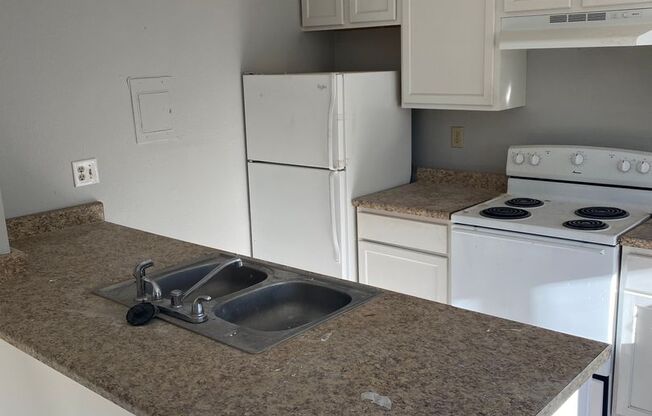 Spacious 2 Bedroom Home for Rent on Gahart Drive