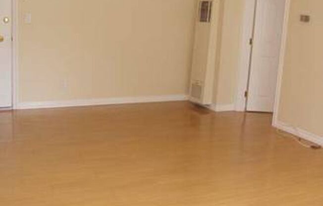 1 bed, 1 bath, 652 sqft, $1,900, Unit Apt 18