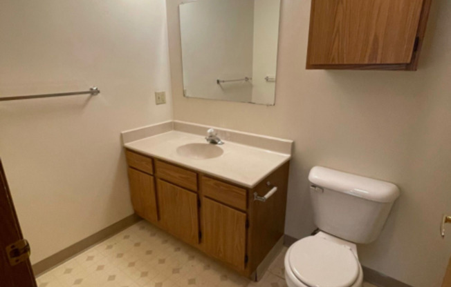 2 beds, 2 baths, 1,040 sqft, $1,100, Unit TE218X-226