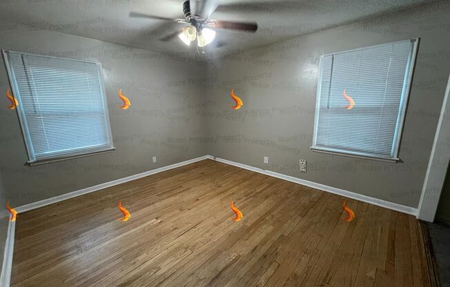 Spacious & Unique! 3 Bed, 1 Bath Home with Bonus Space for Rent