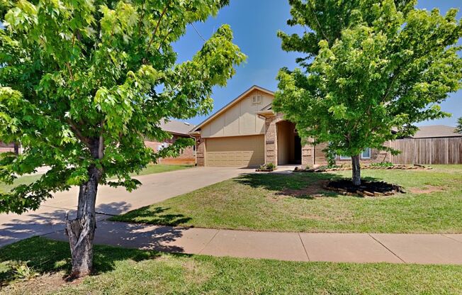 3 Bedroom 2 Bath 2 Car Garage in Deer Creek Schools