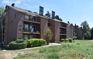REDUCED PRICE!  Updated 1 bedroom, 1 bathroom Littleton Condo