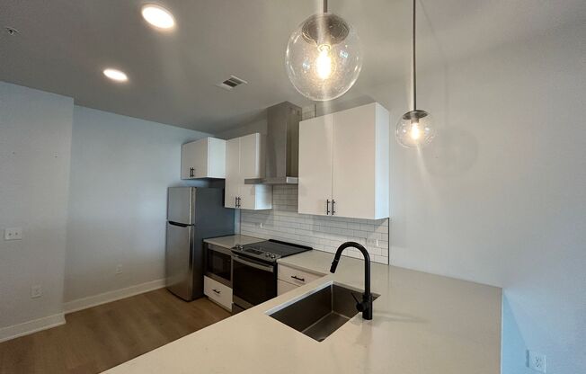 1 bed, 1 bath, $1,545, Unit UNIT 110