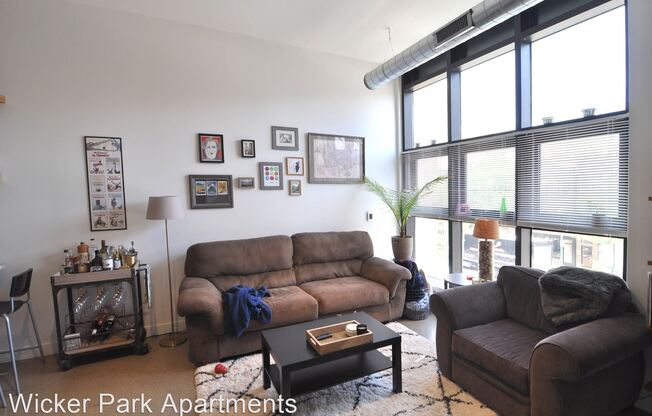 1062 N. Ashland
