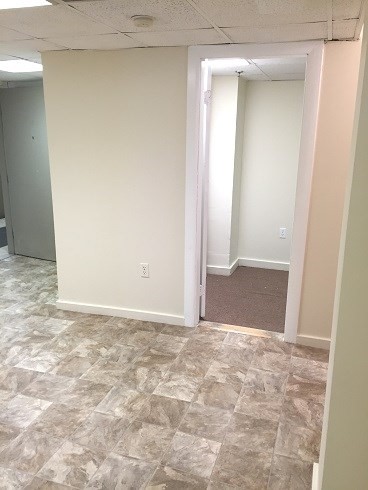 2 beds, 1 bath, 750 sqft, $3,250, Unit G3
