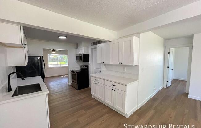 116 CEDAR LN