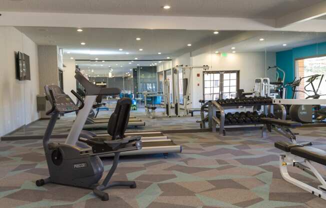 Fitness Center With Modern Equipment at Monaco Lakes, Denver, 80222