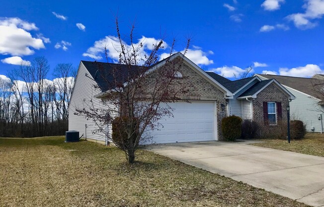 RENOVATED 3 Bedroom 2 Bathroom Ranch Style Home in Warren!