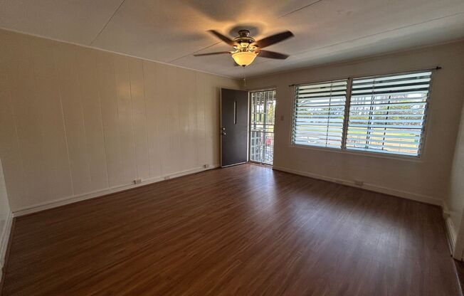 2 beds, 1 bath, $2,200