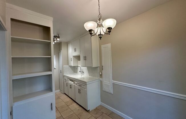 Siesta Villa and Crestwood Apartments ~ Absolute Must See Community!
